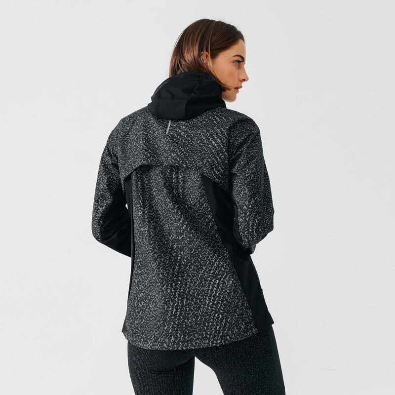 Kalenji Veste à Capuche Running Avec Motifs Réfléchissants Femme - Rain Night Noire 4 Kalenji Veste à Capuche Running Avec Motifs Réfléchissants Femme - Rain Night Noire – Image 2