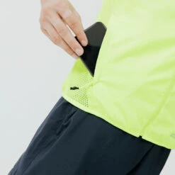 VESTE COUPE VENT SANS MANCHES DE RUNNING HOMME KALENJI RUN WIND JAUNE FLUO -Sport Style Soldes veste coupe vent sans manches de running homme kalenji run wind jaune fluo 3